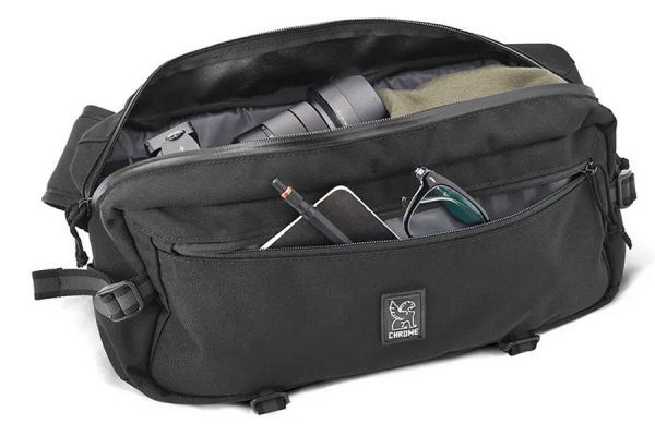 Chrome Industries Kadet Sling Messenger Bag - Black