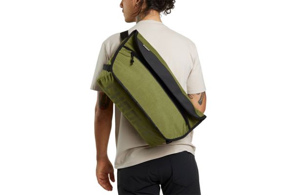 Bolsa Mensajero Chrome Industries Simple Messenger MD 15 L Verde