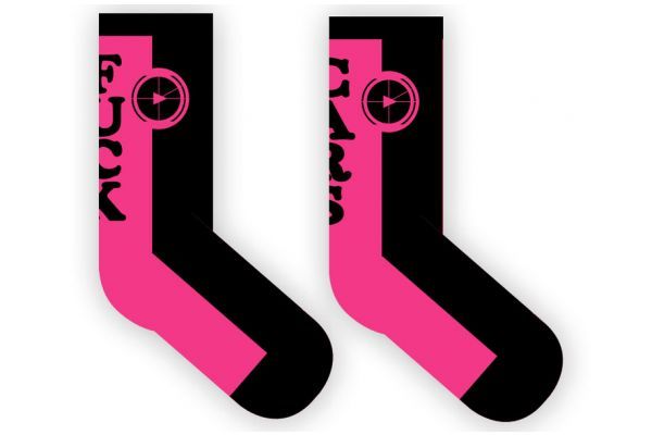 Rueda Fuck Cars Socken - schwarz/rosa