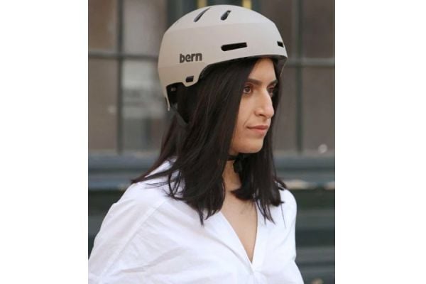 Bern Macon 2.0 Helmet MIPS Pink