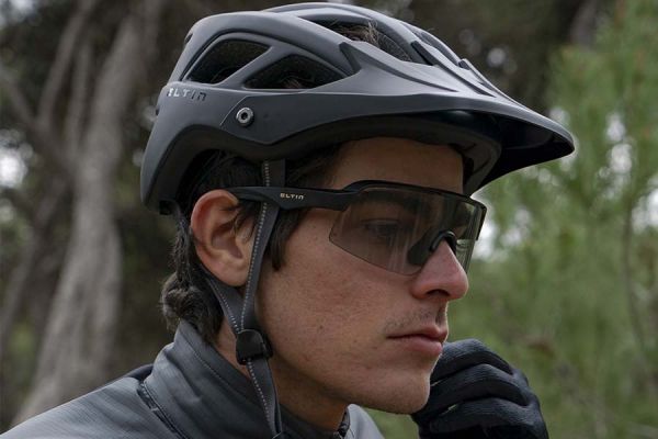 Eltin 3 Protect Helmet - Black