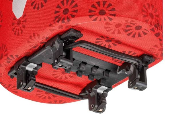 Ortlieb Up-Town Rack Design Mand 17.5L Achterkant - Rood