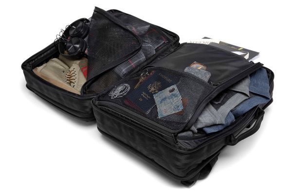 Chrome Industries Macheto Travel Pack - Zwart