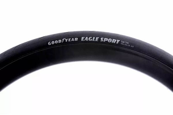 Cubierta Goodyear Eagle Sport Plegable Negro