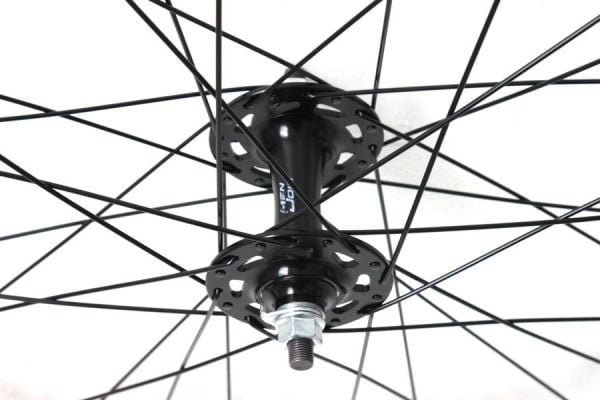 WIN18 Fixie Front Wheel - Black CNC 