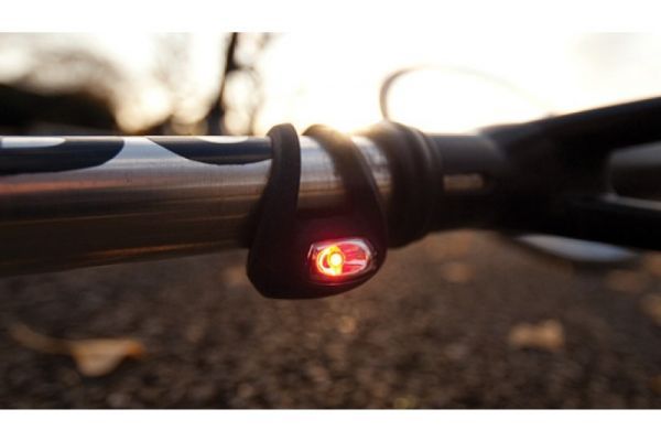 Knog Frog Strobe Lys - Rød