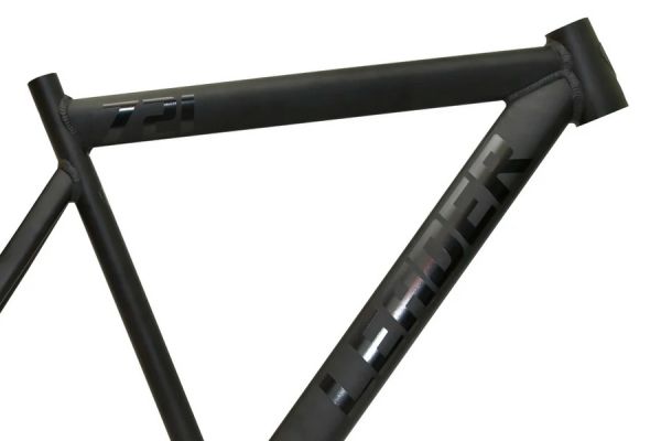 Leader 721 Frame – Zwart