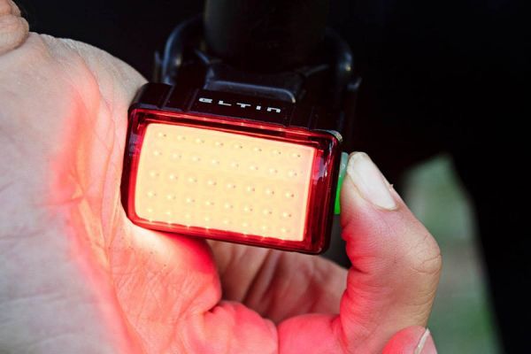 Eltin Rear Light 100lm Rechargeable - Red