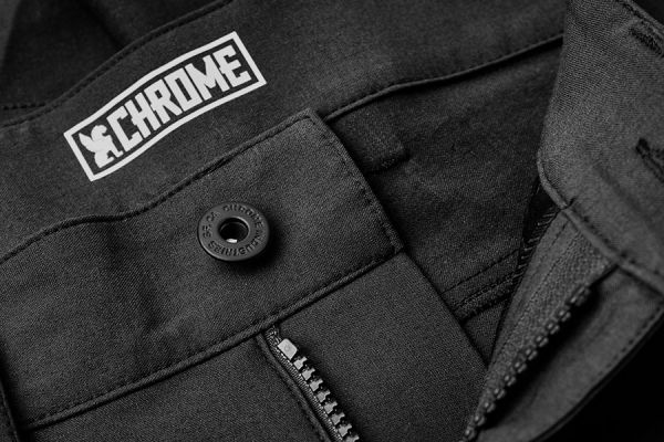 Chrome Industries Madrona Shorts - schwarz