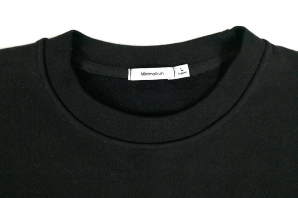 Minimalism Pullover - Schwarz