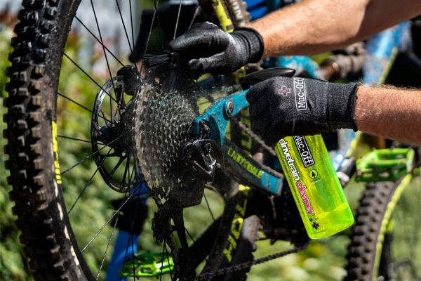 Pulitore per trasmissione Muc-Off Bio Drivetrain Cleaner 500ml