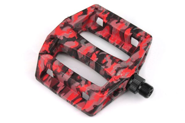 Pirate Ron Camo Pedals - Red