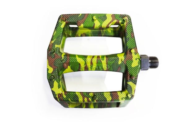 Pirate Ron Camo Pedals - Green