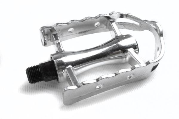 Classic Aluminium W66 Pedals with French Thread