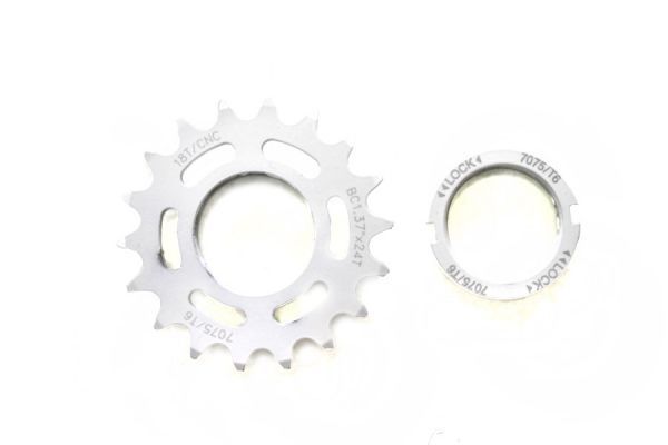 PoloandBike 18T Track Sprocket with Lockring - White