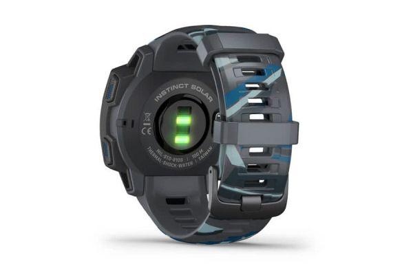 Garmin Instinct Smartwatch GPS Solar Surf - Black