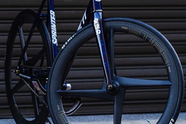 Stiffi Shuriken 4 Track Rear Wheel black for your bike