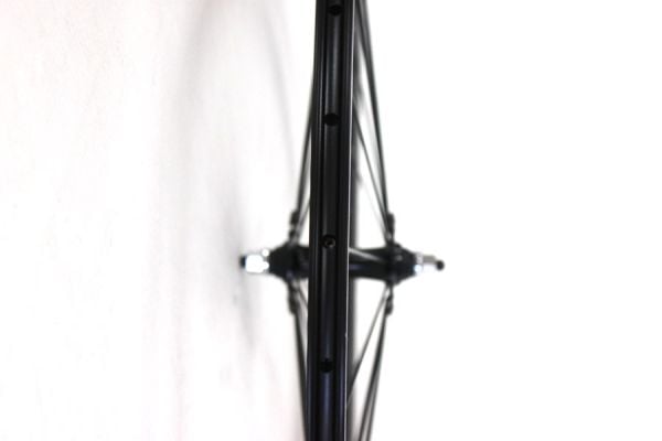 WIN18 Fixie Front Wheel - Black CNC 