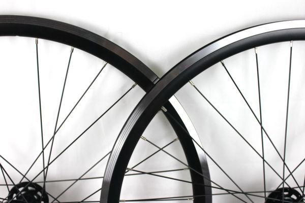 WIN18 Fixie Laufradsatz - Schwarz CNC