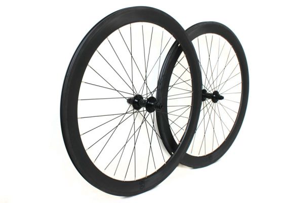 BLB Notorious 50mm Fixed Gear Wielset - Carbon