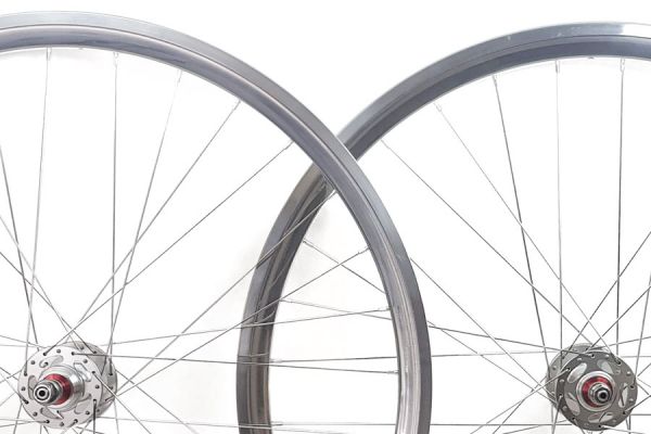 Paire de Roues Santafixie 30mm Argent