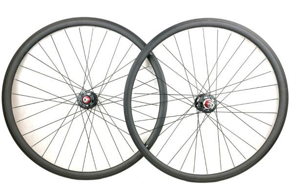 Paire de Roues Santafixie 30mm Noir