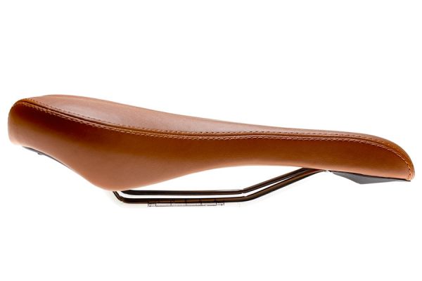 BLB Curve Race Saddle - Honey