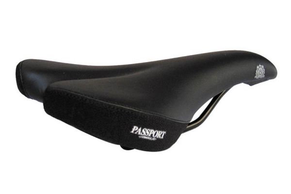 Passport Pilot Leather Saddle - Black