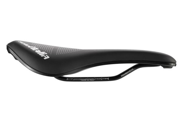 Selle Italia Novus Boost Evo Endurance TM Superflow L3 Saddle - Black