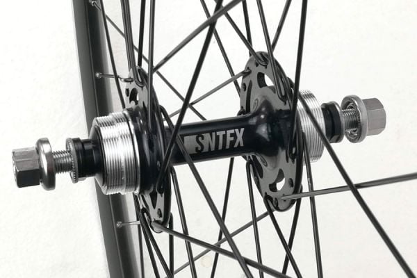 Mach1 550 CNC Fixie Rear Wheel - Black