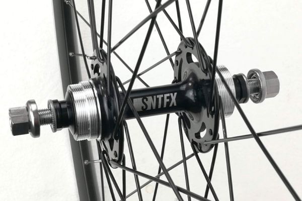 Mach1 550 CNC Fixie Wheelset - Black