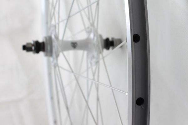 Velocity Deep V CNC Rear Wheel - White