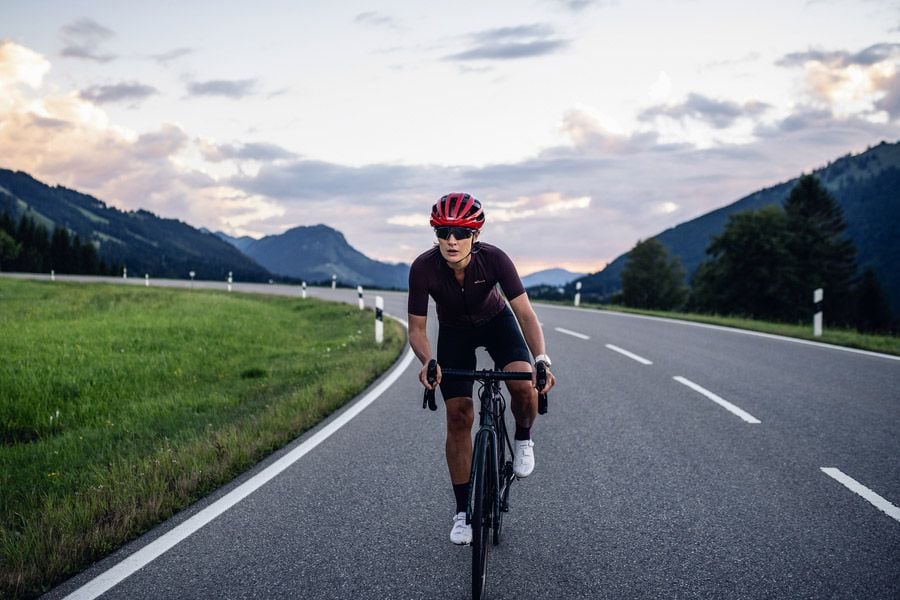 Abus se refuerza en ciclismo con la compra del fabricante