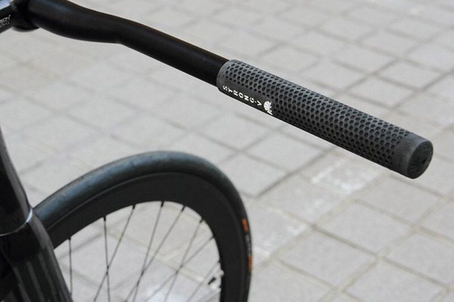 White bicycle handlebar sale grips