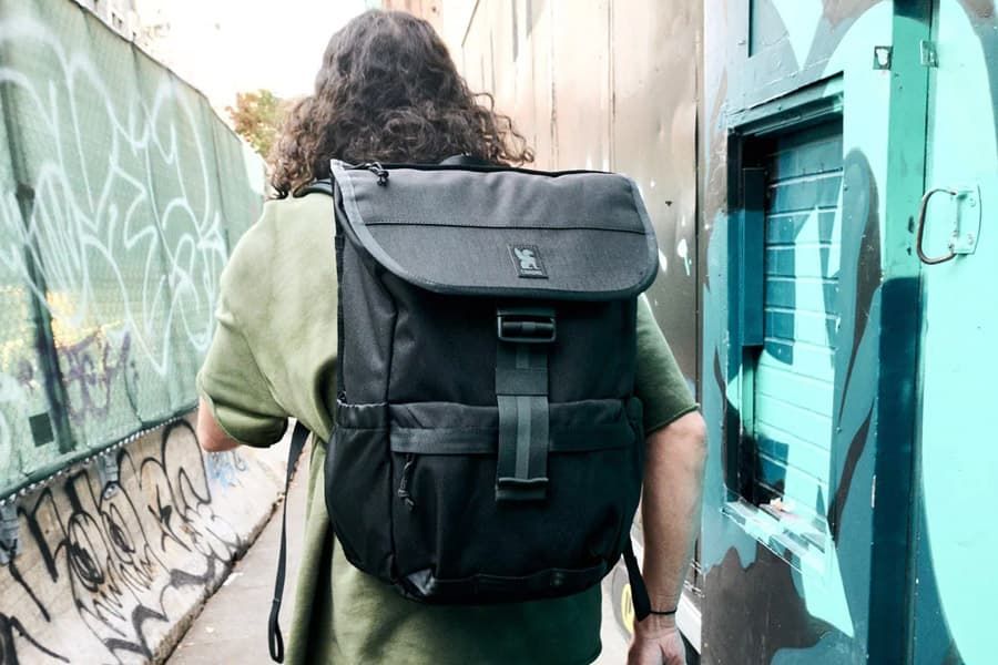 Chrome Industries Corbet 24L Pack Backpack black for your bike