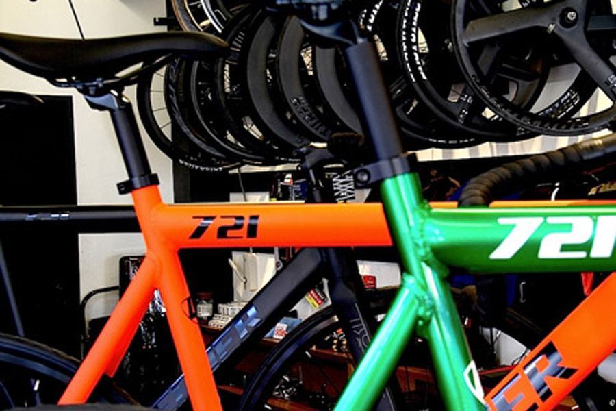 Leader 721 Frame - Matte Orange