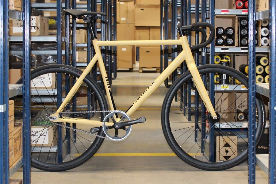 Santafixie Raval Fixie Fiets - Desert 30mm