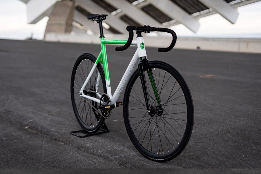 Bicicleta Fixie Santafixie Raval Stela Meteor 30mm