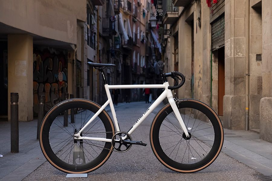 Santafixie Raval Fixie Fiets - All White 30mm