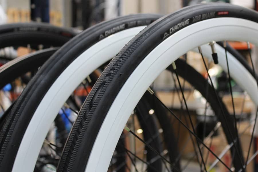 Santafixie 30mm Rear Wheel + Inner Tube + Tyre - White