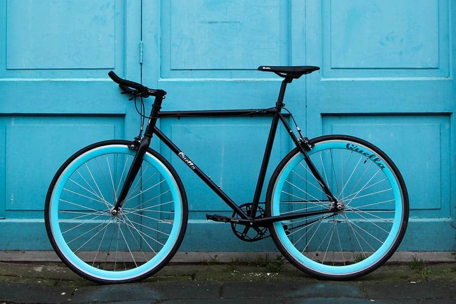 Bicicleta Fixie Quella Nero Sky Blue