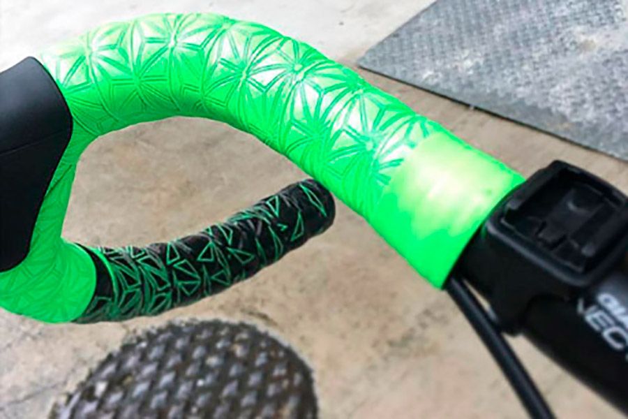 Supacaz Super Sticky Kush Handlebar Tape - Green Starfade