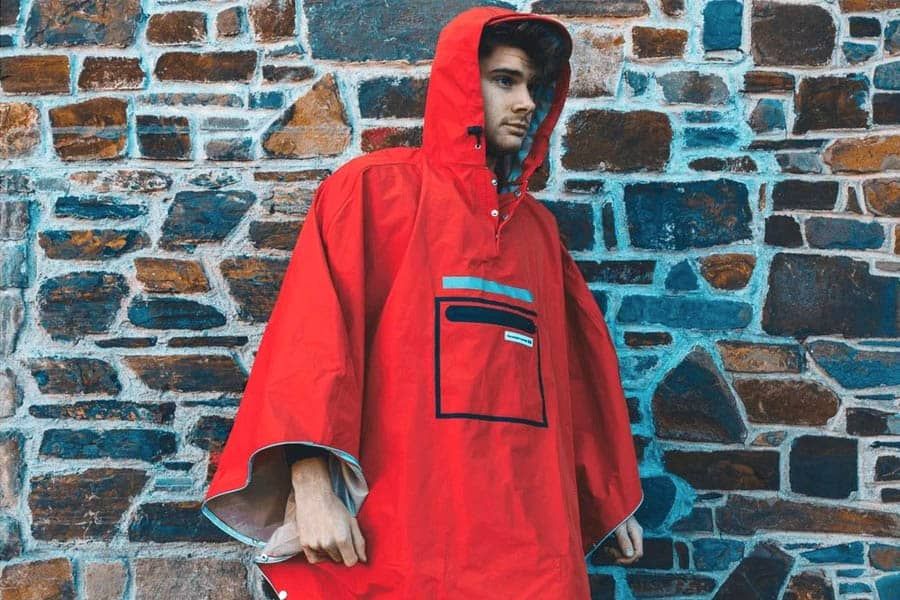 The Peoples Poncho 3.0 - Rød