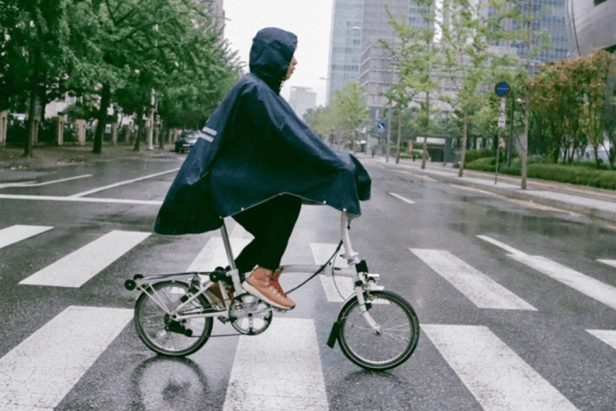 Buy Orange The Peoples Poncho 3.0 for cyclists