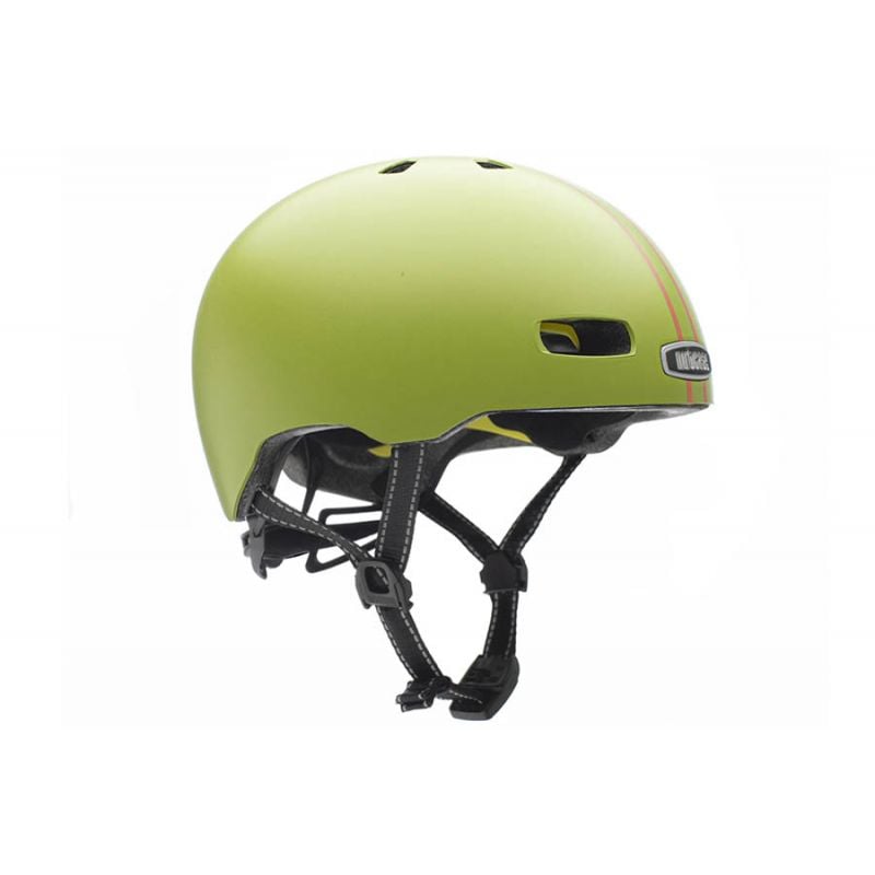 Nutcase skateboard cheap helmet