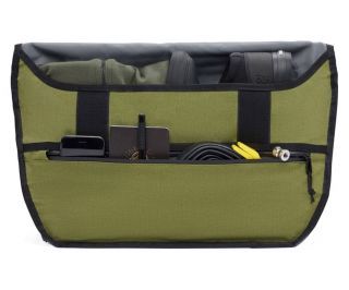 Chrome Industries Simple Messenger MD Bag 15L - Green