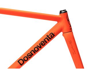 Dosnoventa Detroit rammesæt - Orange Army Matt