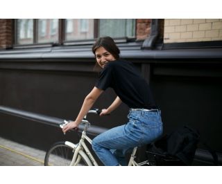 Velo City: Bicycle Culture and City Life Book