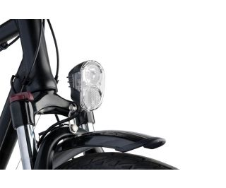 AXA Echo 15 Steady Auto Front Light - Black