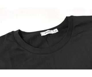 Minimalism Black T-shirt